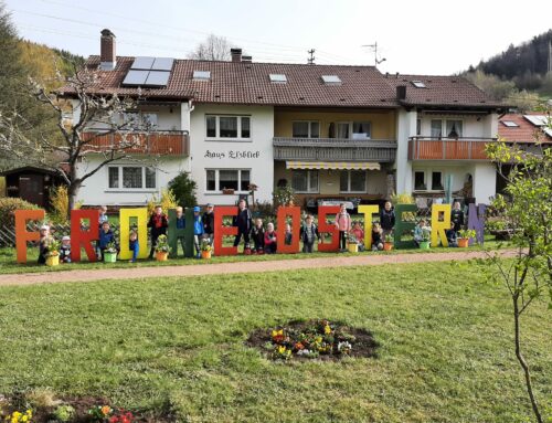 Besuch des Osterdorfes